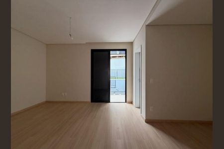 Foto 16 de casa à venda com 3 quartos, 130m² em Ouro Preto, Belo Horizonte
