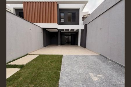 Foto 01 de casa à venda com 3 quartos, 130m² em Ouro Preto, Belo Horizonte