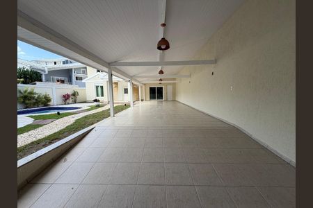 Casa de condomínio à venda com 534m², 5 quartos e 3 vagas