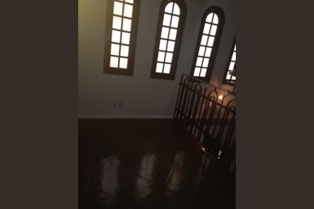 Casa à venda com 168m², 3 quartos e 2 vagas Casa à venda com 168m², 3 quartos e 2 vagasAREA INTERNA