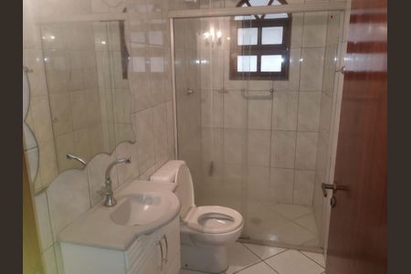 Casa à venda com 168m², 3 quartos e 2 vagas Casa à venda com 168m², 3 quartos e 2 vagasWC C/ BOX