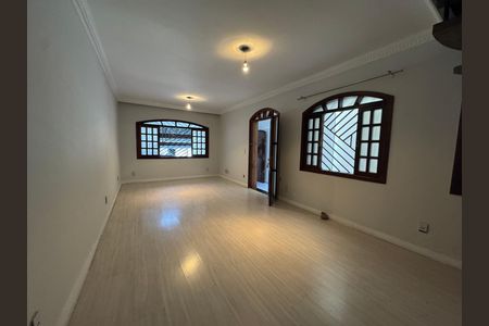 Sala de casa à venda com 3 quartos, 168m² em City Bussocaba, Osasco