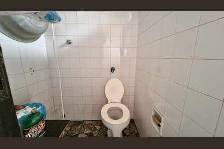 Casa à venda com 110m², 3 quartos e 2 vagasBanheiro