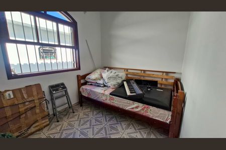 Casa à venda com 110m², 3 quartos e 2 vagasQuarto