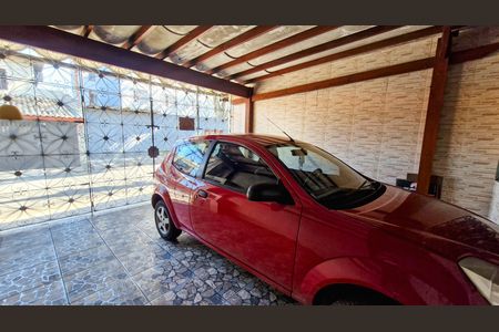 Casa à venda com 110m², 3 quartos e 2 vagasGaragem