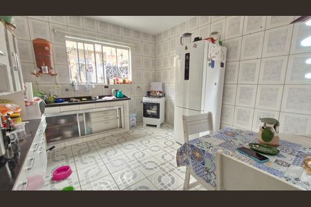 Casa à venda com 110m², 3 quartos e 2 vagasCozinha
