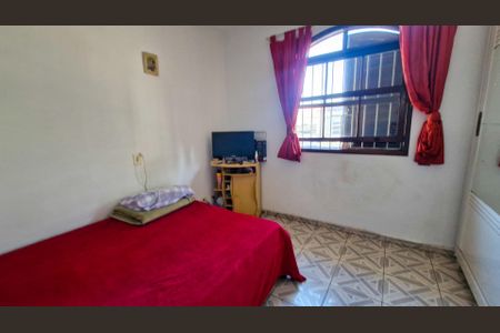 Casa à venda com 110m², 3 quartos e 2 vagasQuarto 