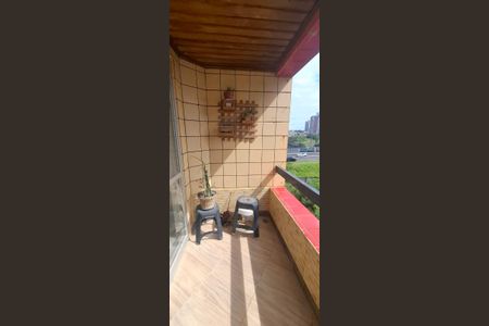 Apartamento para alugar com 82m², 2 quartos e 1 vagaVaranda