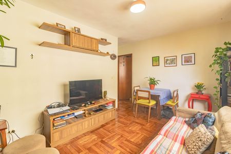 Apartamento à venda com 70m², 2 quartos e 1 vaga
