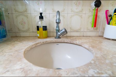 Casa à venda com 185m², 3 quartos e 2 vagasBanheiro da Suíte