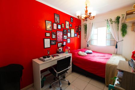 Casa à venda com 185m², 3 quartos e 2 vagasQuarto 2