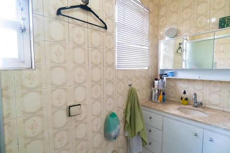 Banheiro da Suíte de casa à venda com 3 quartos, 130m² em Vila Santa Catarina, São Paulo