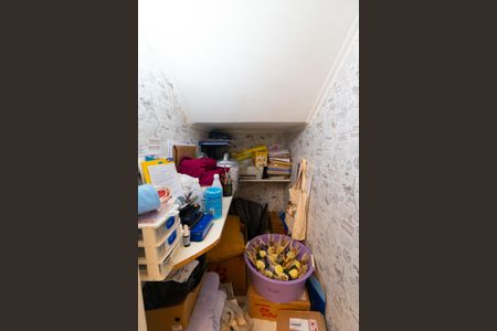 Casa à venda com 185m², 3 quartos e 2 vagasDepósito