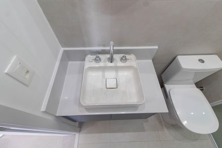Apartamento para alugar com 36m², 1 quarto e 1 vaga Apartamento para alugar com 36m², 1 quarto e 1 vagaBANHEIRO