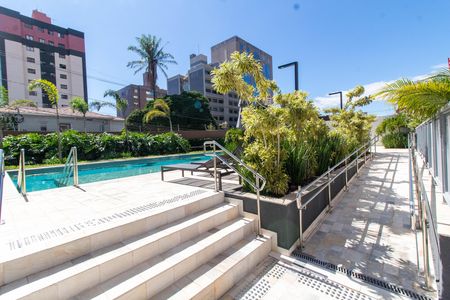 Apartamento para alugar com 36m², 1 quarto e 1 vaga Apartamento para alugar com 36m², 1 quarto e 1 vagaÁREA COMUM - PISCINA