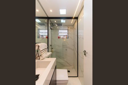 Apartamento para alugar com 44m², 2 quartos e 1 vaga Apartamento para alugar com 44m², 2 quartos e 1 vagaBanheiro