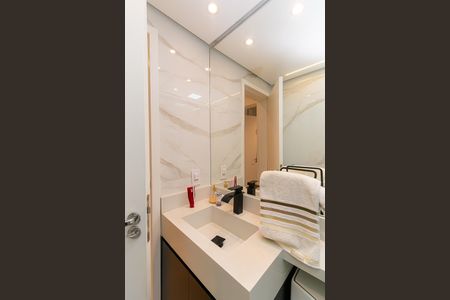 Apartamento para alugar com 44m², 2 quartos e 1 vaga Apartamento para alugar com 44m², 2 quartos e 1 vagaBanheiro