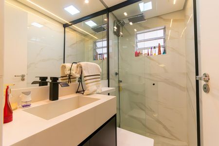 Apartamento para alugar com 44m², 2 quartos e 1 vaga Apartamento para alugar com 44m², 2 quartos e 1 vagaBanheiro