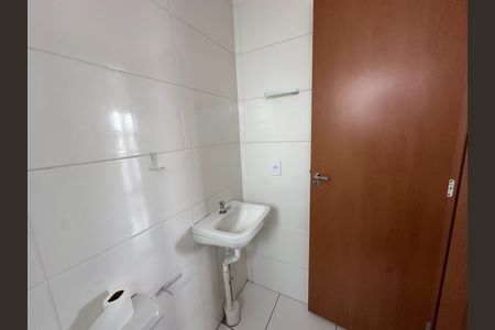 Apartamento para alugar com 46m², 2 quartos e 1 vaga Apartamento para alugar com 46m², 2 quartos e 1 vagaBanheiro
