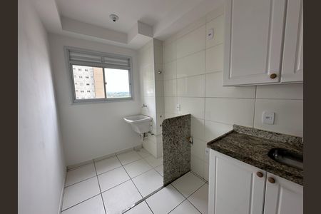 Apartamento para alugar com 46m², 2 quartos e 1 vaga Apartamento para alugar com 46m², 2 quartos e 1 vagaCozinha e Área de Serviço