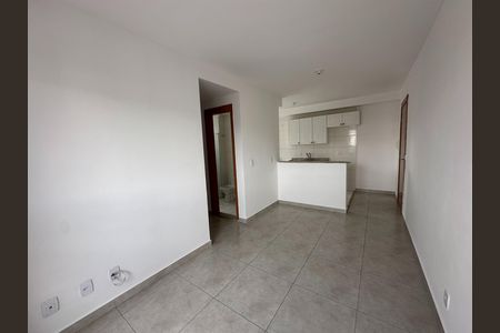 Sala de apartamento para alugar com 2 quartos, 46m² em Jardim California, Jacareí