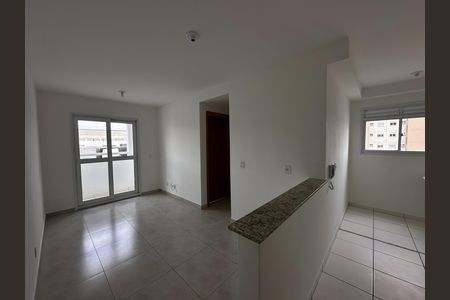 Sala de apartamento para alugar com 2 quartos, 46m² em Jardim California, Jacareí