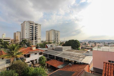 Apartamento para alugar com 134m², 3 quartos e 1 vagaVista