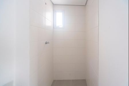 Apartamento à venda com 46m², 2 quartos e 1 vaga Apartamento à venda com 46m², 2 quartos e 1 vagaBanheiro
