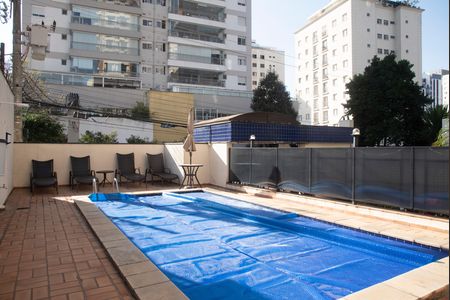 Apartamento à venda com 50m², 2 quartos e 1 vaga Apartamento à venda com 50m², 2 quartos e 1 vagaÁrea comum - Piscina