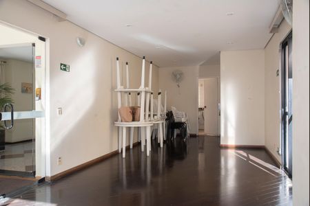 Apartamento à venda com 50m², 2 quartos e 1 vaga Apartamento à venda com 50m², 2 quartos e 1 vagaÁrea comum - Salão de festas