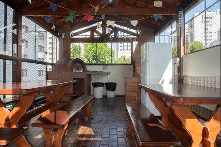 Apartamento à venda com 50m², 2 quartos e 1 vaga Apartamento à venda com 50m², 2 quartos e 1 vagaÁrea comum - Churrasqueira