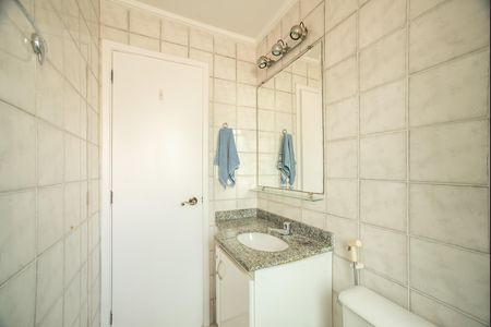 Apartamento à venda com 50m², 2 quartos e 1 vaga Apartamento à venda com 50m², 2 quartos e 1 vagaBanheiro