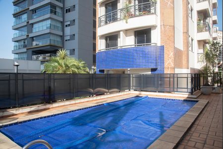 Apartamento à venda com 50m², 2 quartos e 1 vaga Apartamento à venda com 50m², 2 quartos e 1 vagaÁrea comum - Piscina