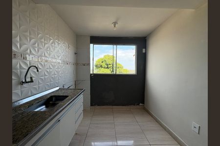 Cozinha de casa para alugar com 3 quartos, 100m² em Vila dos Operarios, Contagem