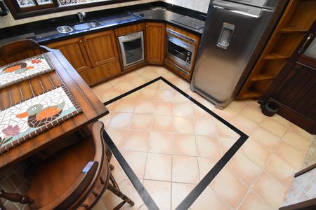 Casa de condomínio à venda com 330m², 3 quartos e 4 vagasCozinha
