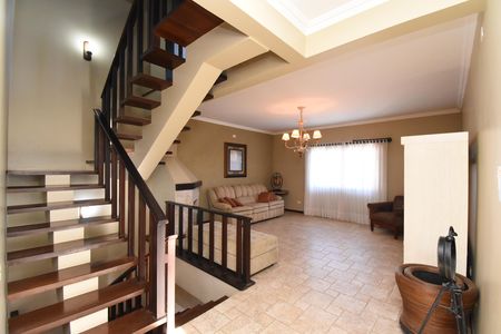 Casa de condomínio à venda com 330m², 3 quartos e 4 vagasSala 2 