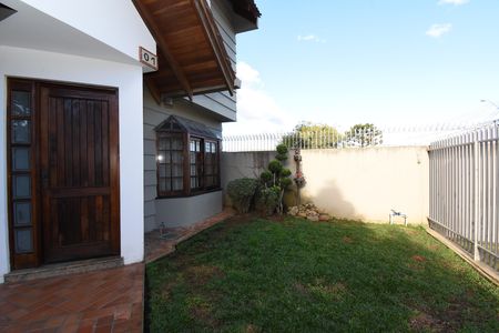 Casa de condomínio à venda com 330m², 3 quartos e 4 vagasÁrea externa