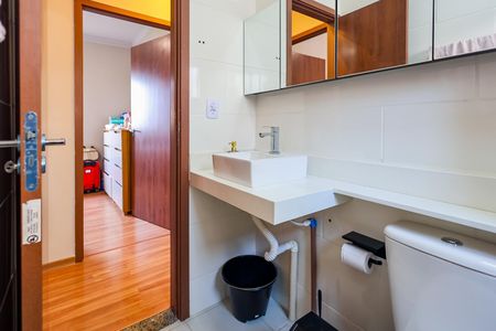 Apartamento para alugar com 49m², 2 quartos e 1 vaga Apartamento para alugar com 49m², 2 quartos e 1 vagaBanheiro
