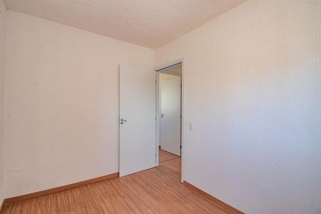 Quarto 2 de apartamento para alugar com 2 quartos, 41m² em Santa Rosa de Lima, Porto Alegre