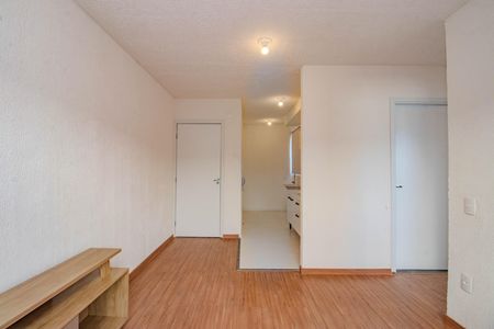 Sala de apartamento para alugar com 2 quartos, 41m² em Santa Rosa de Lima, Porto Alegre