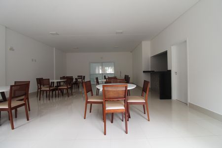 Apartamento para alugar com 78m², 2 quartos e 1 vagaÁrea comum - Salão de festas