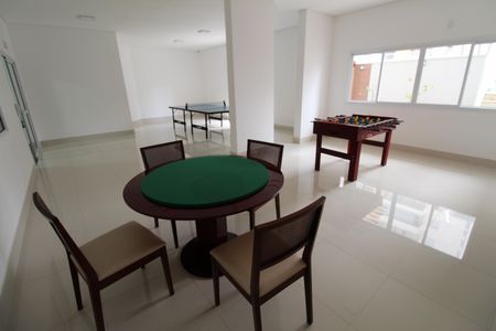Apartamento para alugar com 78m², 2 quartos e 1 vagaÁrea comum - Sala de Jogos