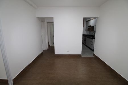 Apartamento para alugar com 78m², 2 quartos e 1 vagaSala