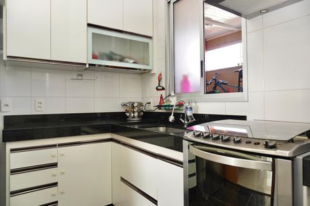 Apartamento à venda com 102m², 3 quartos e 2 vagas Apartamento à venda com 102m², 3 quartos e 2 vagasCozinha