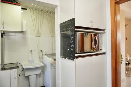 Apartamento à venda com 102m², 3 quartos e 2 vagas Apartamento à venda com 102m², 3 quartos e 2 vagasCozinha