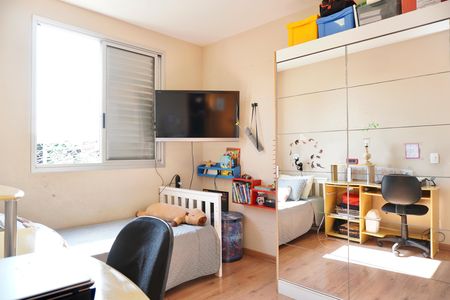 Apartamento à venda com 102m², 3 quartos e 2 vagas Apartamento à venda com 102m², 3 quartos e 2 vagasQuarto 2