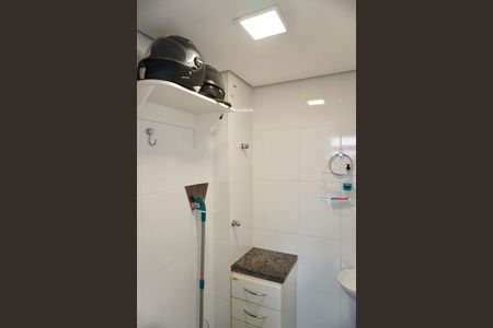 Apartamento à venda com 102m², 3 quartos e 2 vagas Apartamento à venda com 102m², 3 quartos e 2 vagasBanheiro de serviço