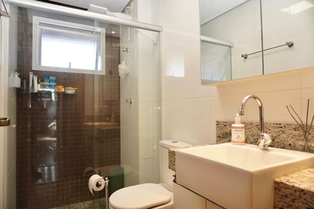 Apartamento à venda com 102m², 3 quartos e 2 vagas Apartamento à venda com 102m², 3 quartos e 2 vagasSuíte - Banheiro