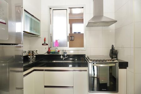 Apartamento à venda com 102m², 3 quartos e 2 vagas Apartamento à venda com 102m², 3 quartos e 2 vagasCozinha