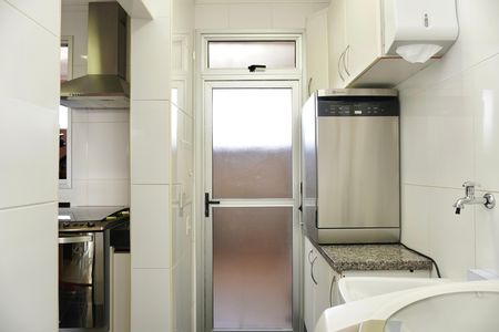 Apartamento à venda com 102m², 3 quartos e 2 vagas Apartamento à venda com 102m², 3 quartos e 2 vagasÁrea de Serviço